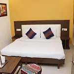 Taj Haveli Hotel Agra - Walkable Distance From Taj Mahal