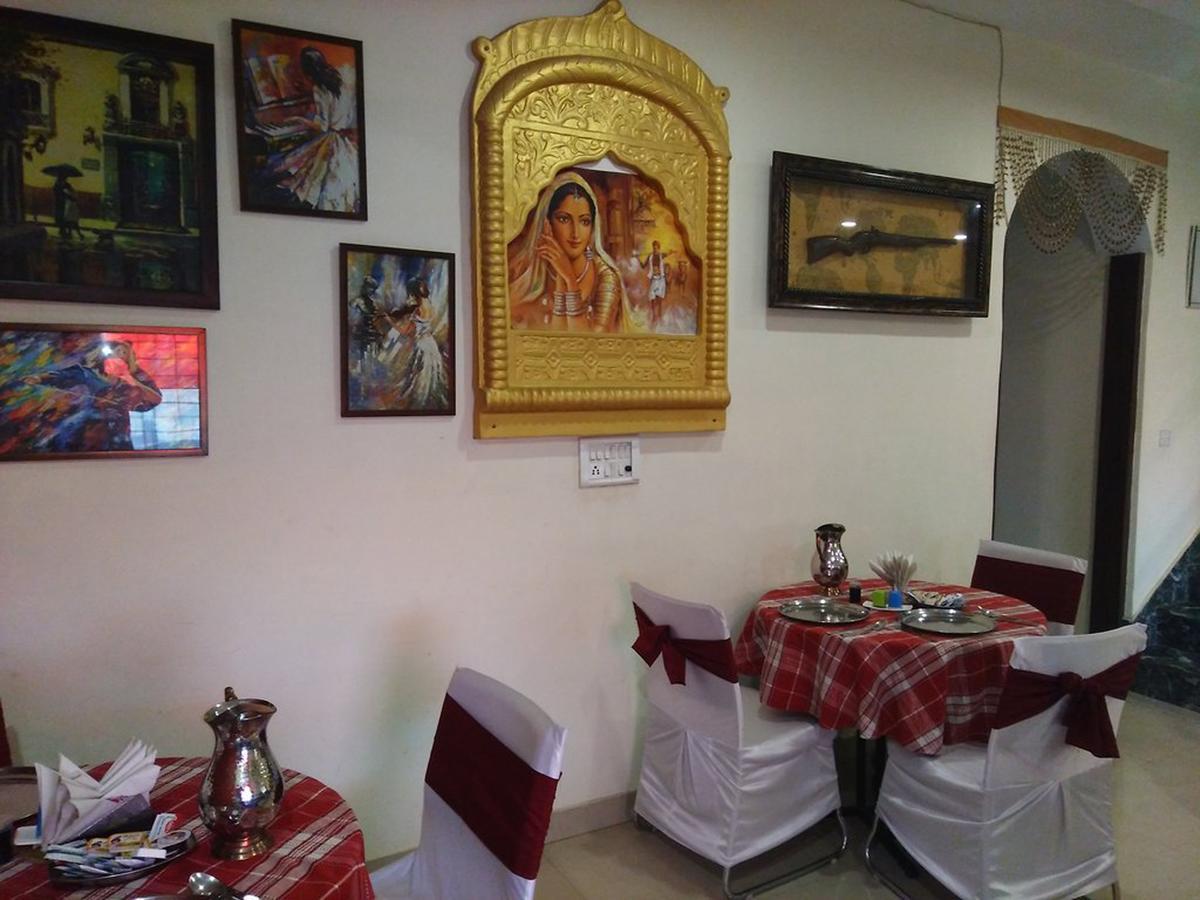 Hotel Taj Haveli - Walkable Distance From Taj Mahal 3*